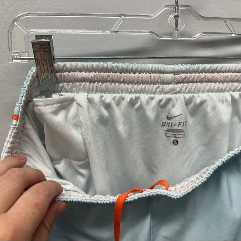 Nike Blue Athletic Shorts with drawstring, key pockets, & mesh underwear, Sz L - Picture 10 of 12